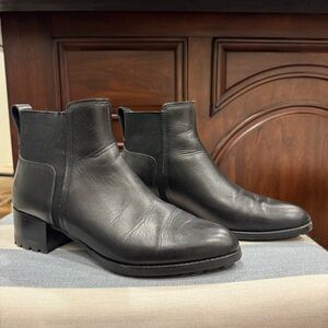 Black Leather Madewell booties with lug sole